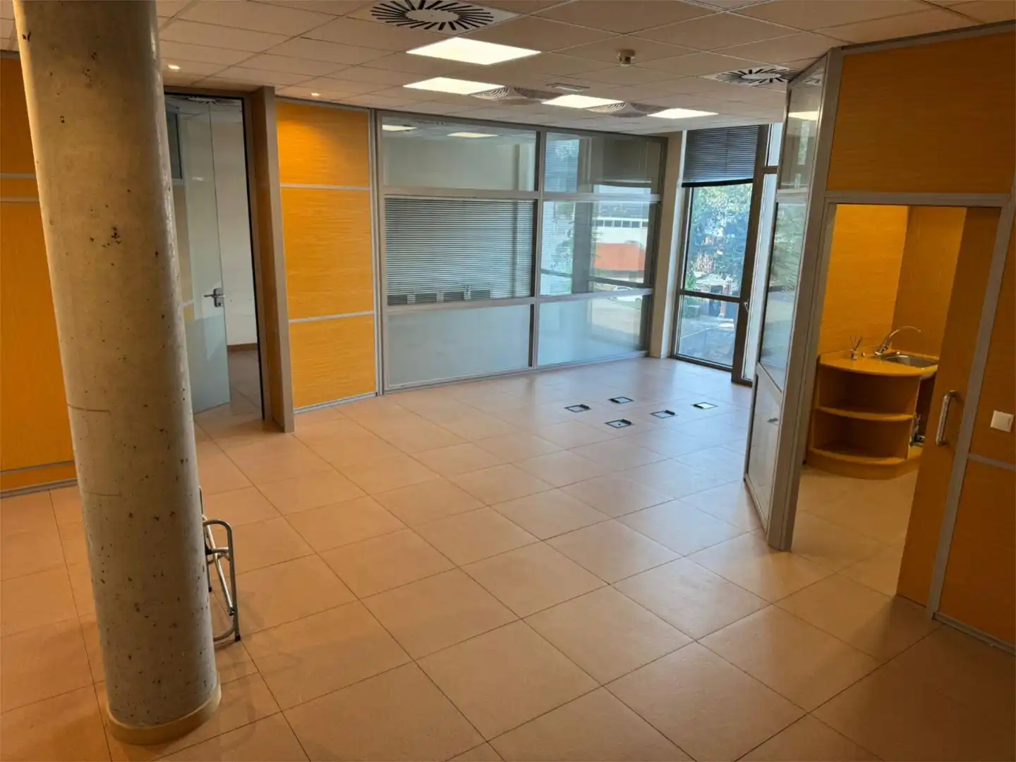 Oficina de alquiler en Camino de las Ceudas, 2, Pinar de las Rozas Oficina de alquiler en Las Rozas de Madrid