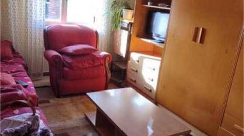 Photo 2 of Flat to rent in San Mamés - La Palomera, León