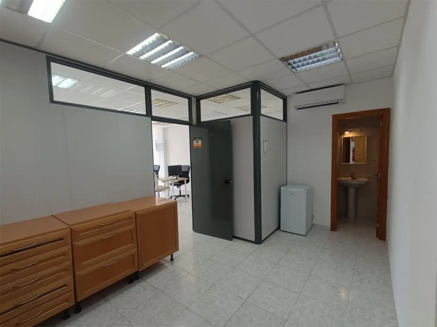 Oficina de lloguer a Calle Galeón, 10, Magaluf Oficina de lloguer en Calvià