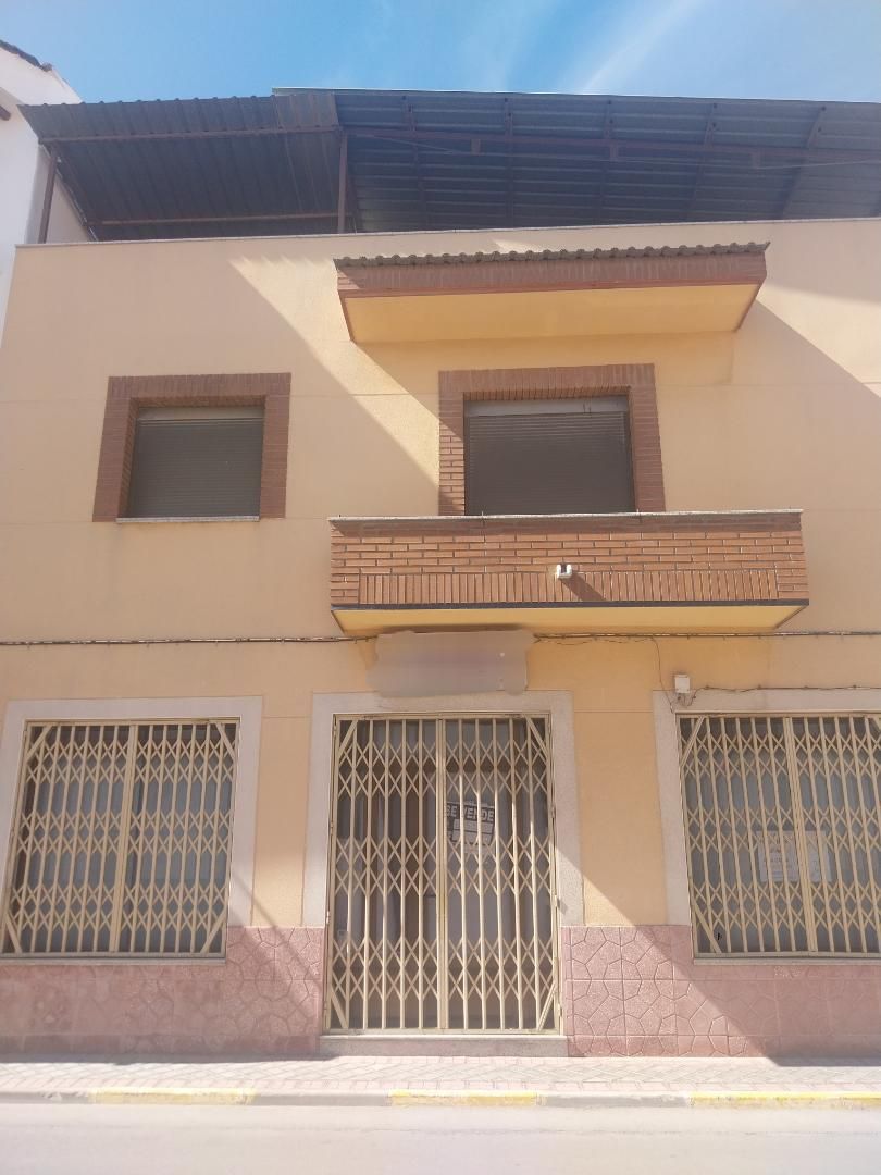 Exterior view of Single-family semi-detached to rent in Quintanar de la Orden