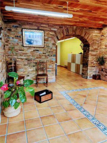 Local comercial en Alquiler en A Pontenova