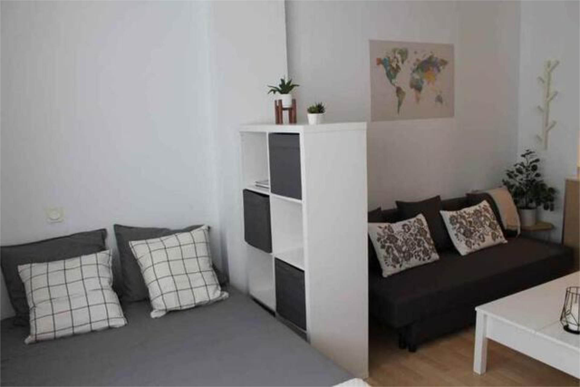 Study to rent in Paseo Marítimo Oeste - Pacífico