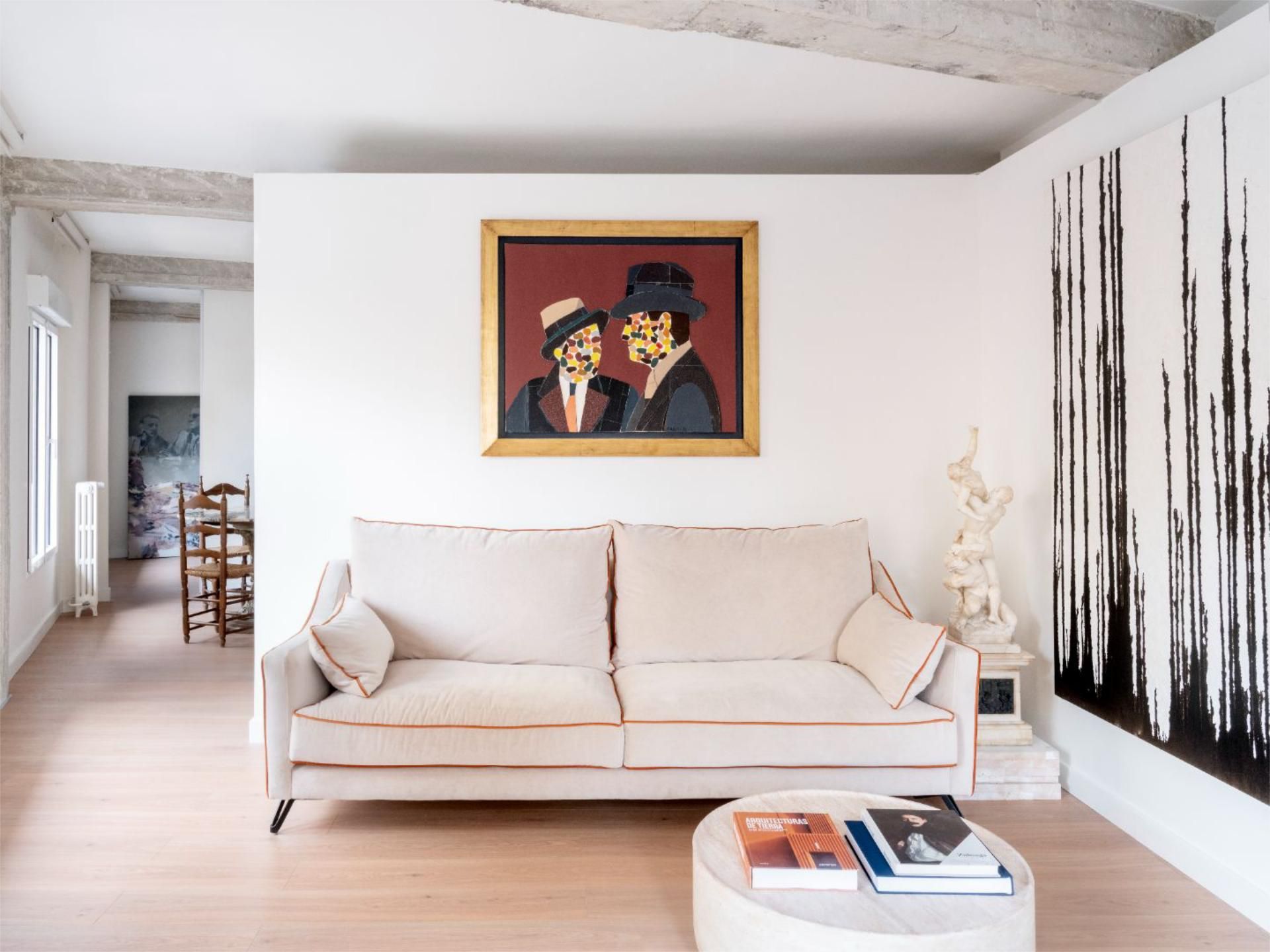 Sala d'estar de Pis en venda en  Madrid Capital