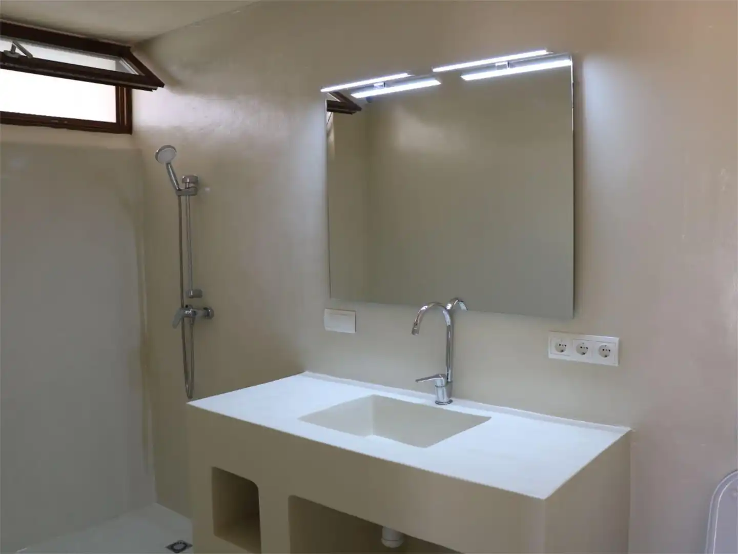 Finca rústica en venta en Sant Carles Baño de Finca rústica en venta en Santa Eulària des Riu con Calefacción, Jardín privado y Parquet