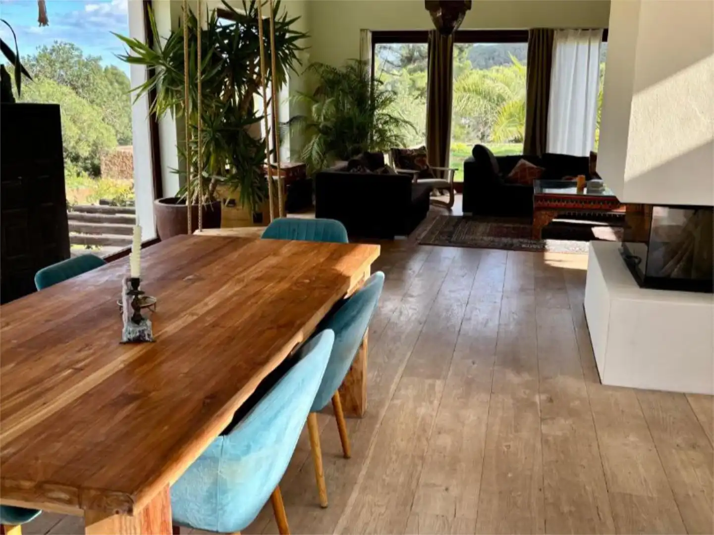 Finca rústica en venta en Sant Carles Comedor de Finca rústica en venta en Santa Eulària des Riu con Calefacción, Jardín privado y Parquet