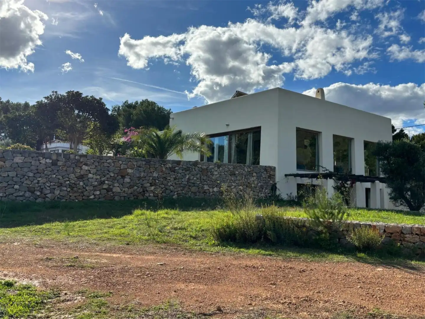 Finca rústica en venta en Sant Carles Vista exterior de Finca rústica en venta en Santa Eulària des Riu con Calefacción, Jardín privado y Parquet