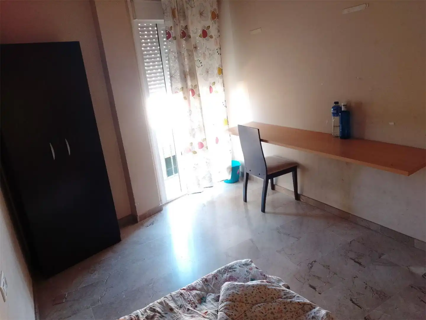 Zimmer in Calle Barcelona, 8, San Cayetano Schlafzimmer von Wohnung zur untervermieten in Churriana de la Vega mit Klimaanlage, Heizung und Möbliert