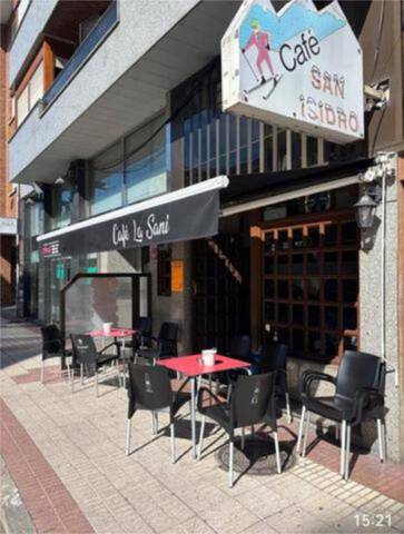 Local comercial en Alquiler en Aller