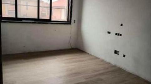 Foto 4 de Casa adosada en venda a Mariñamansa, Ourense