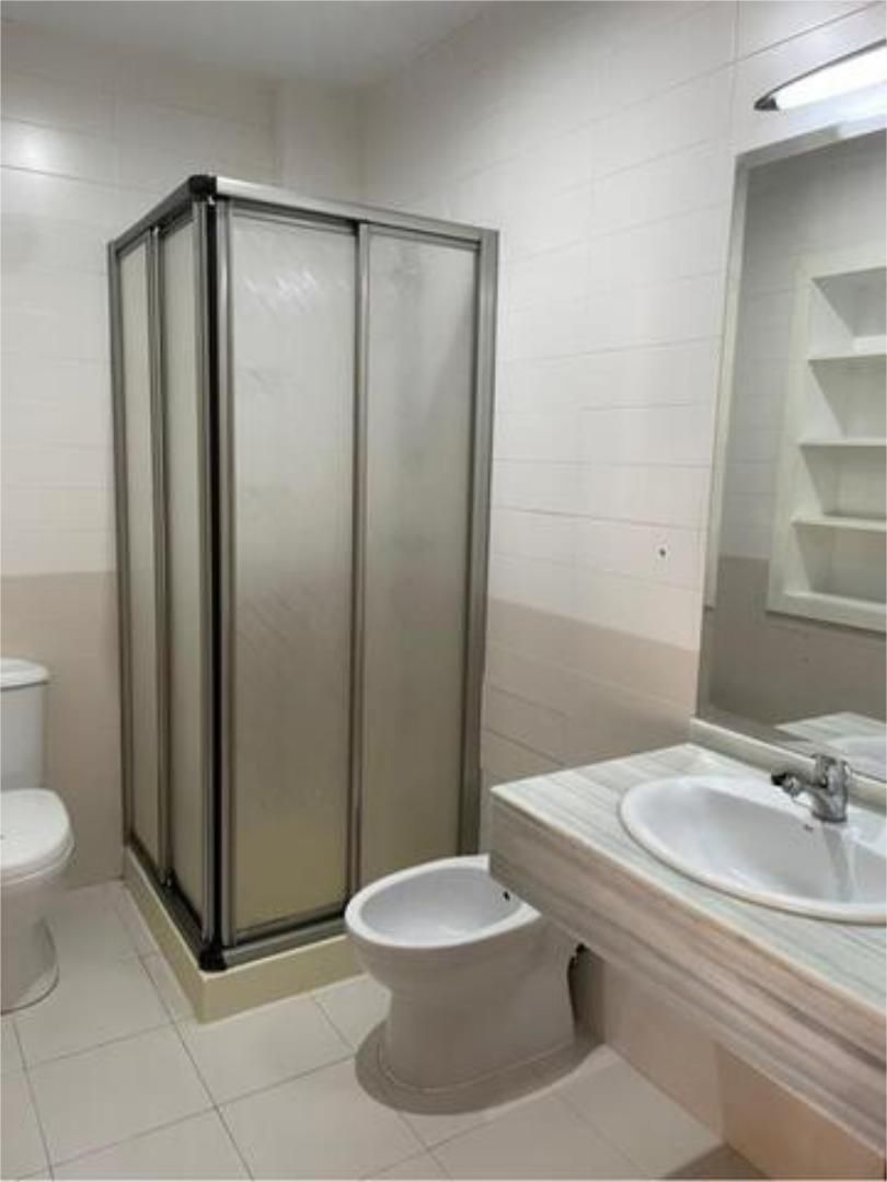 Bathroom of House or chalet for sale in Talavera la Real  with Storage room and Furnished