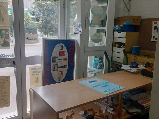 Local comercial en Venta en Avenida de Hytasa, 119 en El Cerro