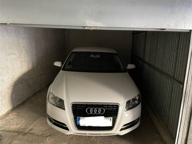 Garaje en Alquiler en Avenida Juan Fuster Zaragoza, 6A en Rincón Bajo