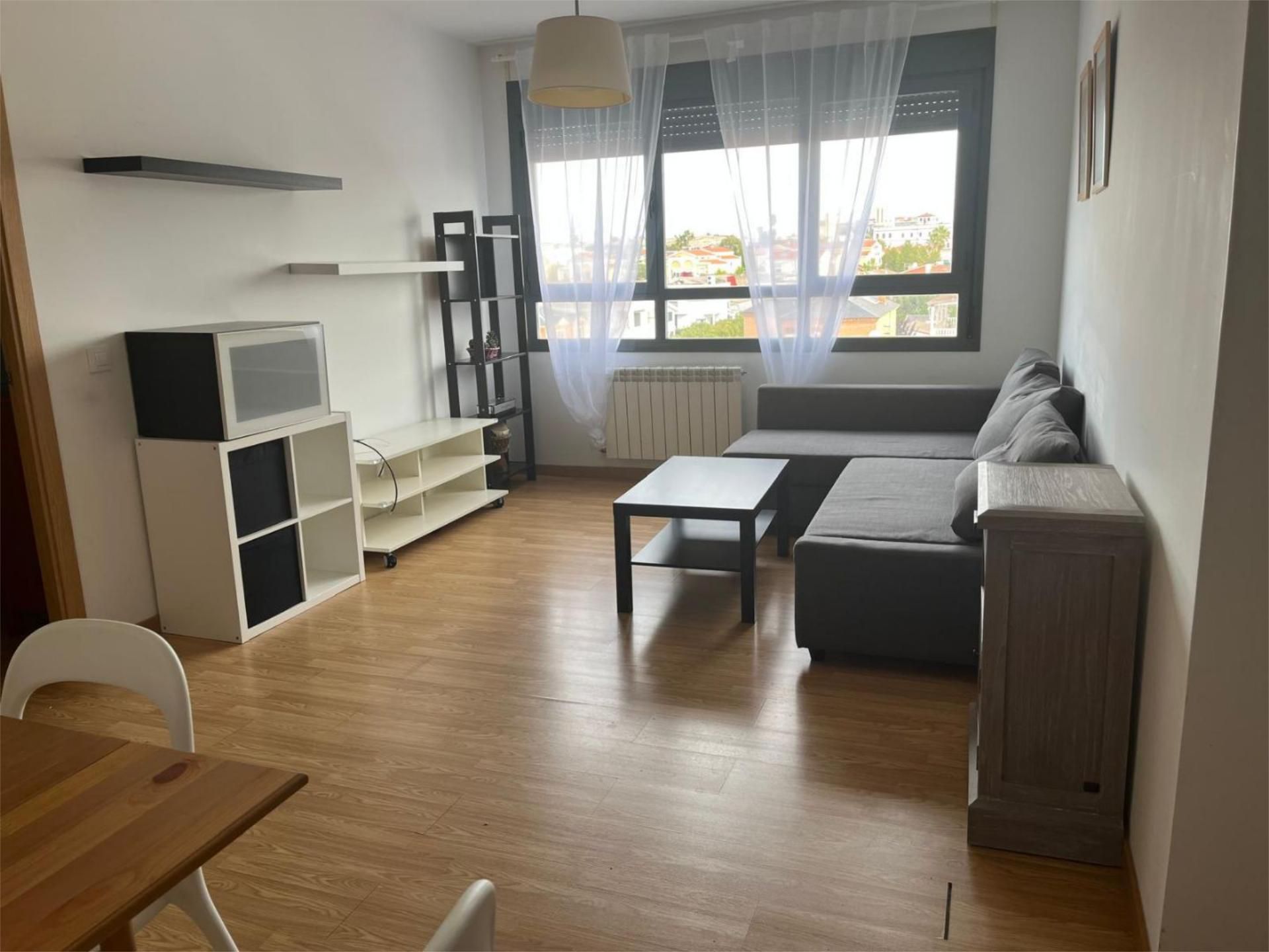 Flat to rent in Calle Castillo de Alburquerque, 3, Avenida Elvas Flat to rent in Calle Castillo de Alburquerque, 3, Avenida Elvas