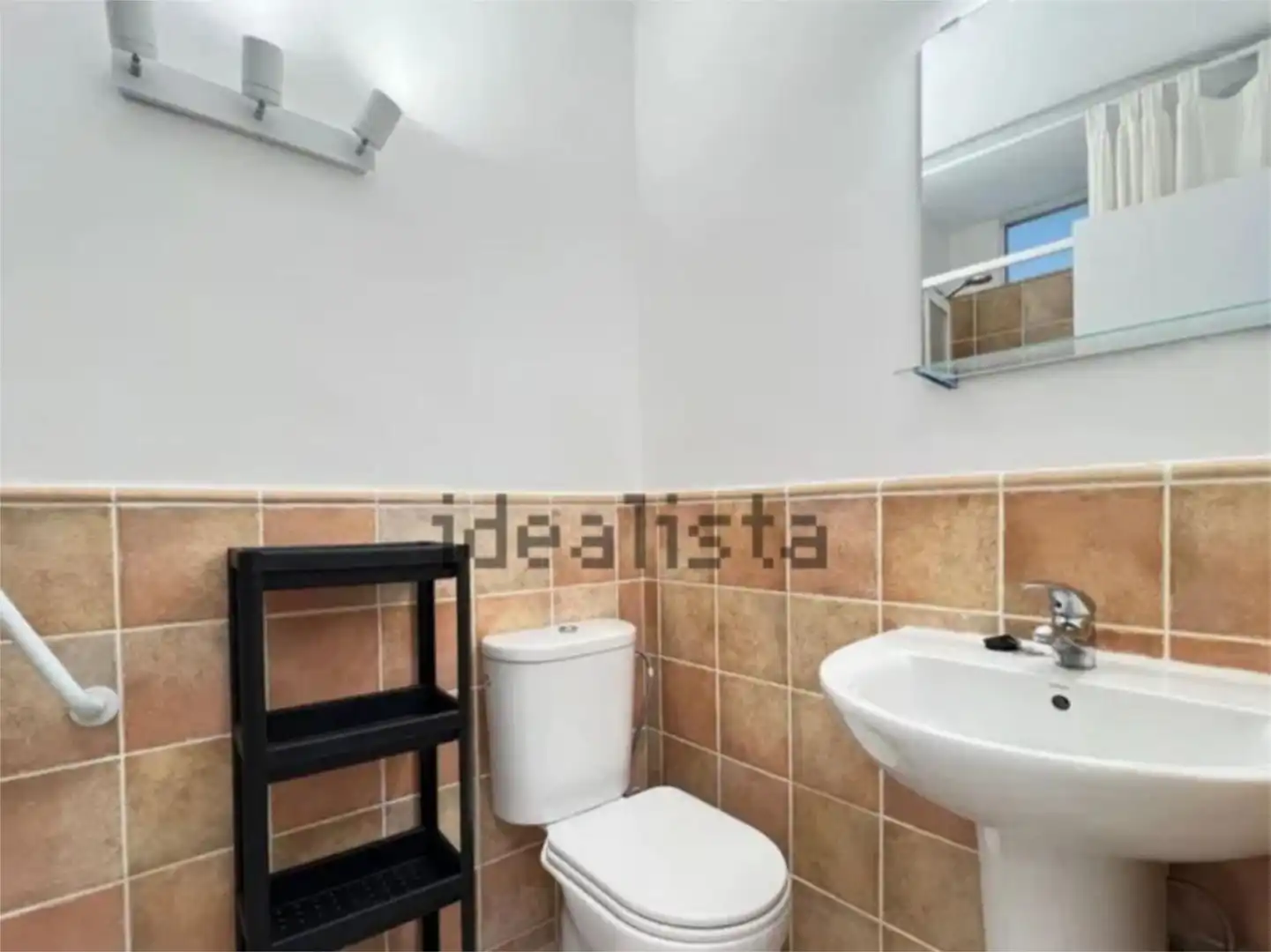 Badezimmer von Maisonette zum Verkauf in Estepona mit Klimaanlage, Terrasse und Schwimmbad