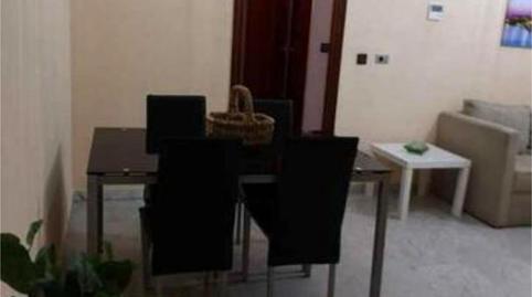 Foto 3 de Apartament de lloguer a La Buhaira, Sevilla