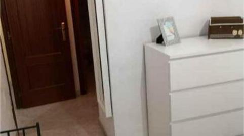 Foto 4 de Apartament de lloguer a La Buhaira, Sevilla