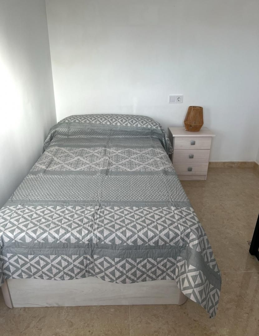 Duplex for rent in Calle Estornino, 1, Centro - Doña Mercedes Duplex for rent in Calle Estornino, 1, Centro - Doña Mercedes