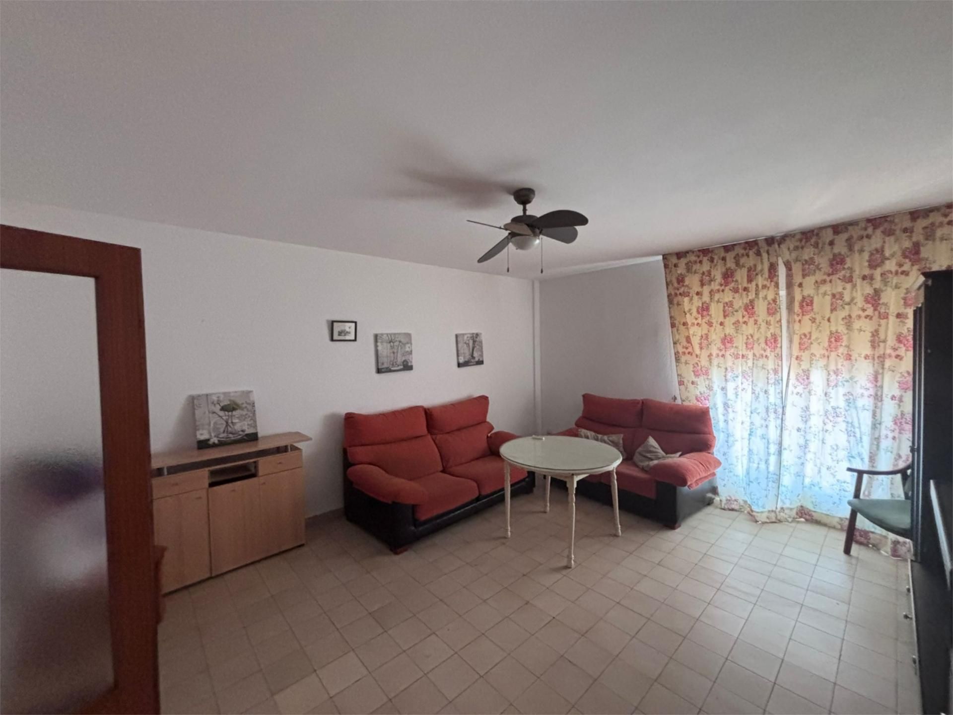 Flat to rent in Avenida las Huertas, 29, La Carolina Living room of Flat to rent in La Carolina  with Furnished
