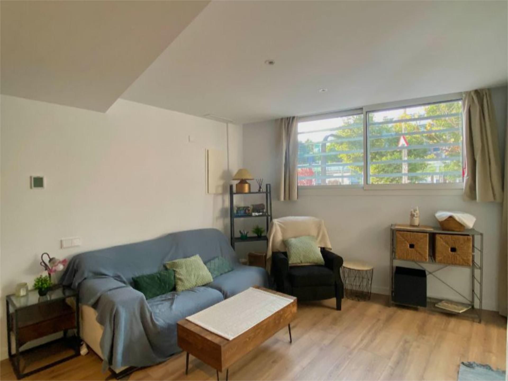 Duplex to rent in Badalona  with Air Conditioner, Heating and Parquet flooring