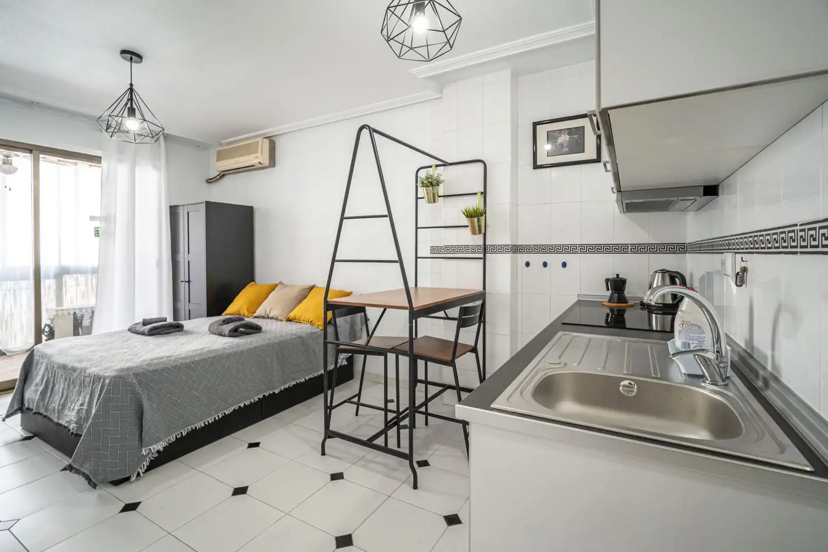 Wohnung zum Verkauf in Calle Bergantin, 31, Playa del Cura Schlafzimmer von Wohnung zum Verkauf in Torrevieja mit Klimaanlage und Terrasse
