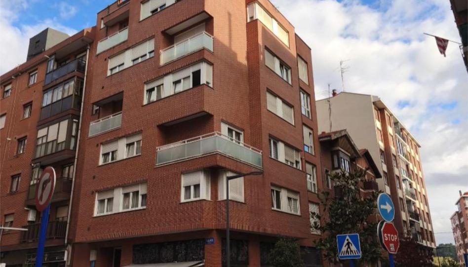 Flat for sale in Lurberri Kalea, 3, Erandio, Bizkaia - image 1 Photo 1 of Flat for sale in Lurberri Kalea, 3, Erandio, Bizkaia