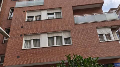 Flat for sale in Lurberri Kalea, 3, Erandio, Bizkaia - image 2 Photo 2 of Flat for sale in Lurberri Kalea, 3, Erandio, Bizkaia