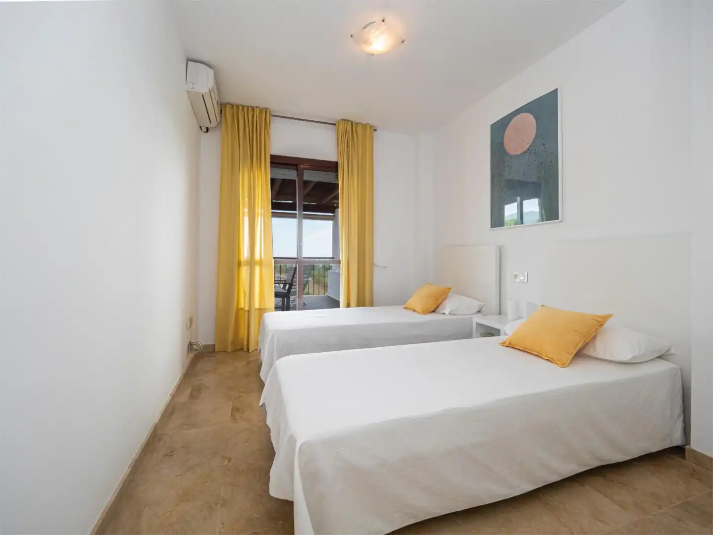 Apartament en venda a Calle Sierra Cazorla, 1, Lomas de Marbella Club Dormitori de Apartament en venda en Marbella amb Aire condicionat, Terrassa i Piscina