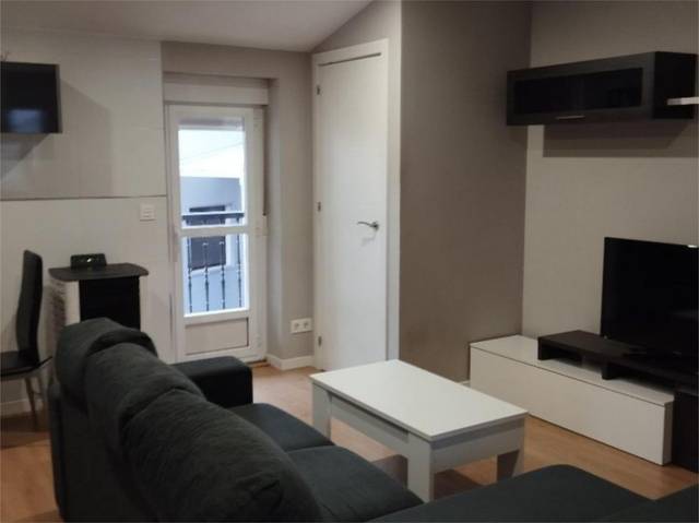 Piso en Alquiler en Calle la Fuente, 6 en Fabero