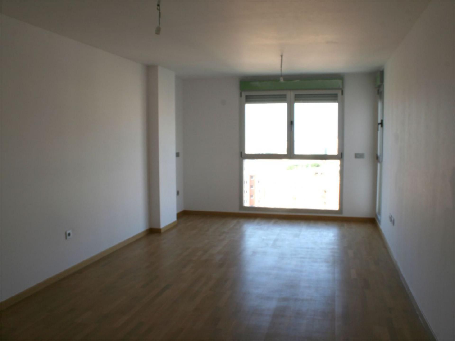 Living room of Flat to rent in  Almería Capital  with Air Conditioner, Heating and Parquet flooring