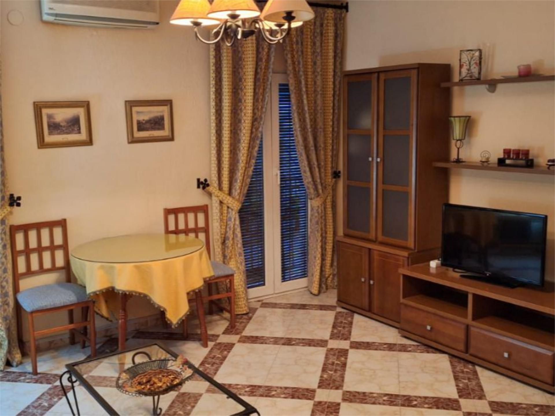 Flat to rent in Calle Palma, 4, Baeza Dining room of Flat to rent in Baeza  with Air Conditioner, Heating and Furnished