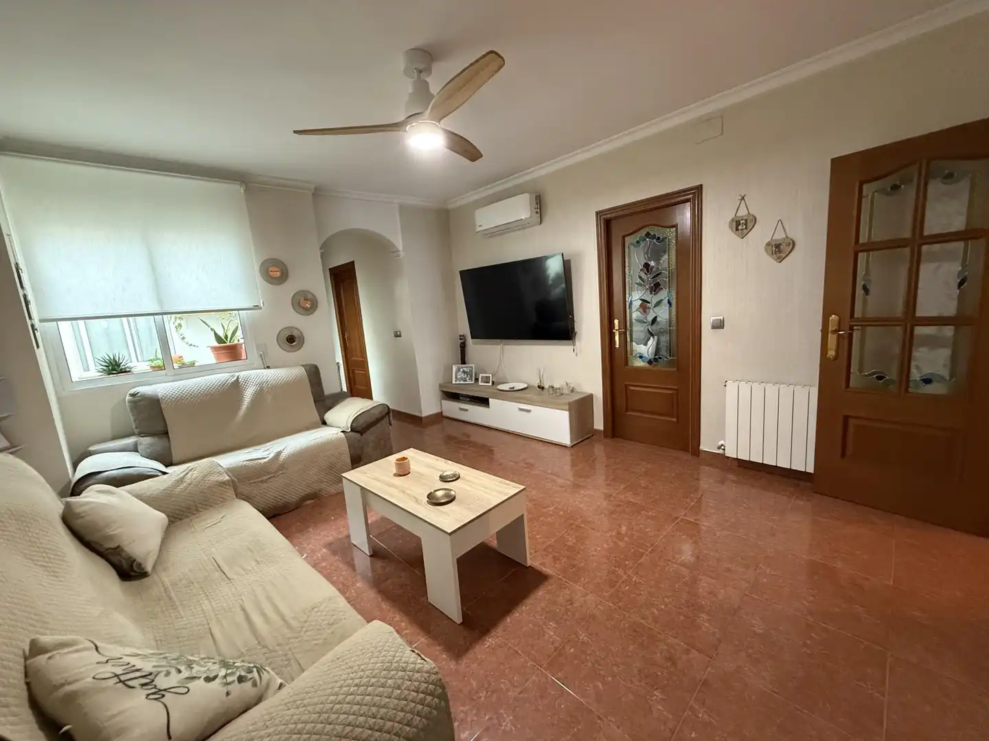 Sala de estar de Piso en venta en Navarrés con Aire acondicionado, Terraza y Balcón