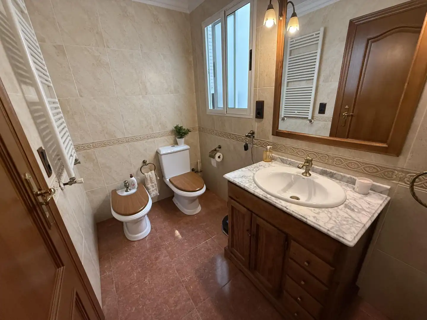Baño de Piso en venta en Navarrés con Aire acondicionado, Terraza y Balcón