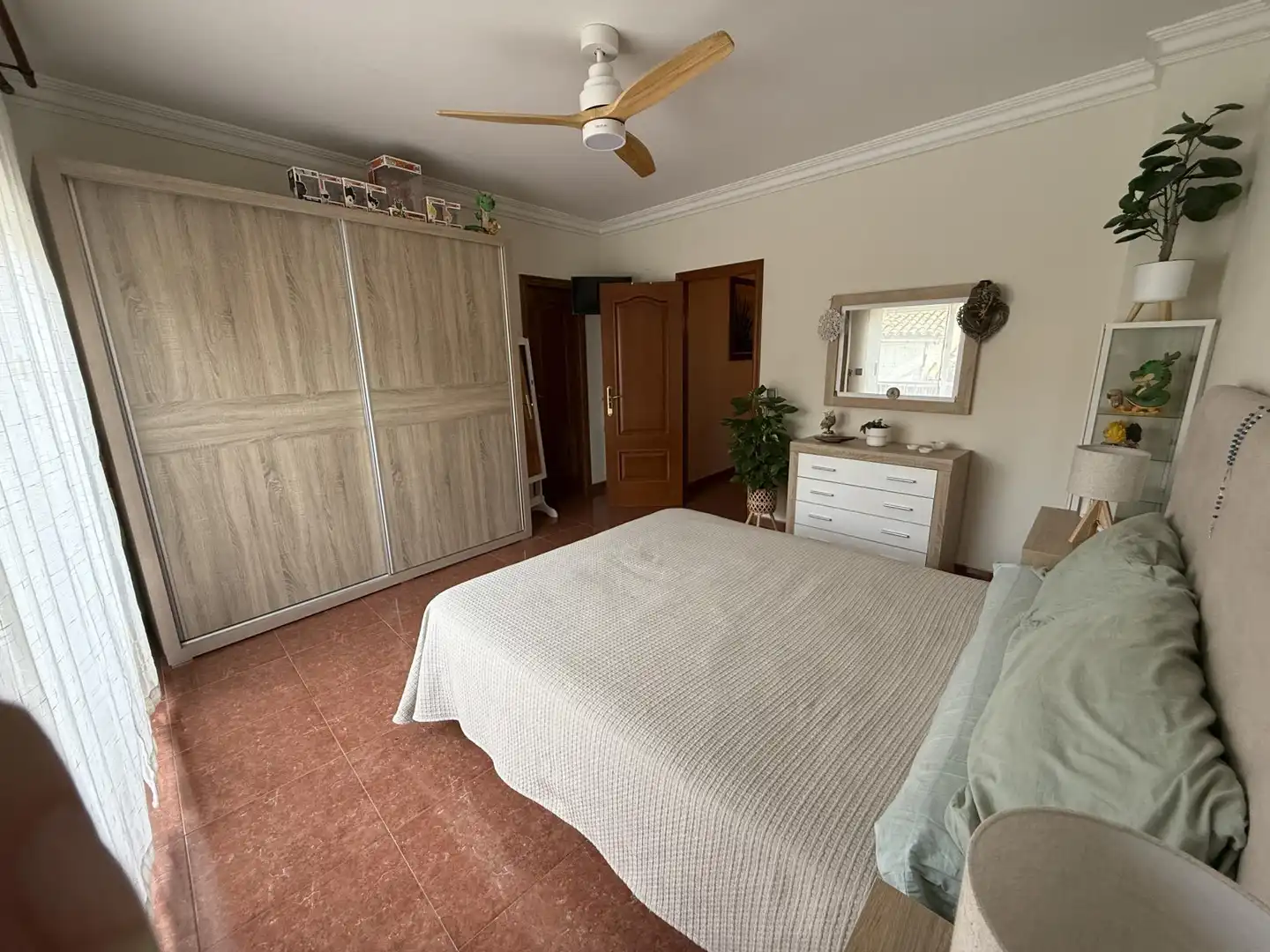 Habitación de Piso en venta en Navarrés con Aire acondicionado, Terraza y Balcón