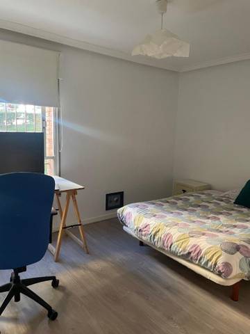 Piso en Venta en Calle de Alcorisa, 3 en Canillas