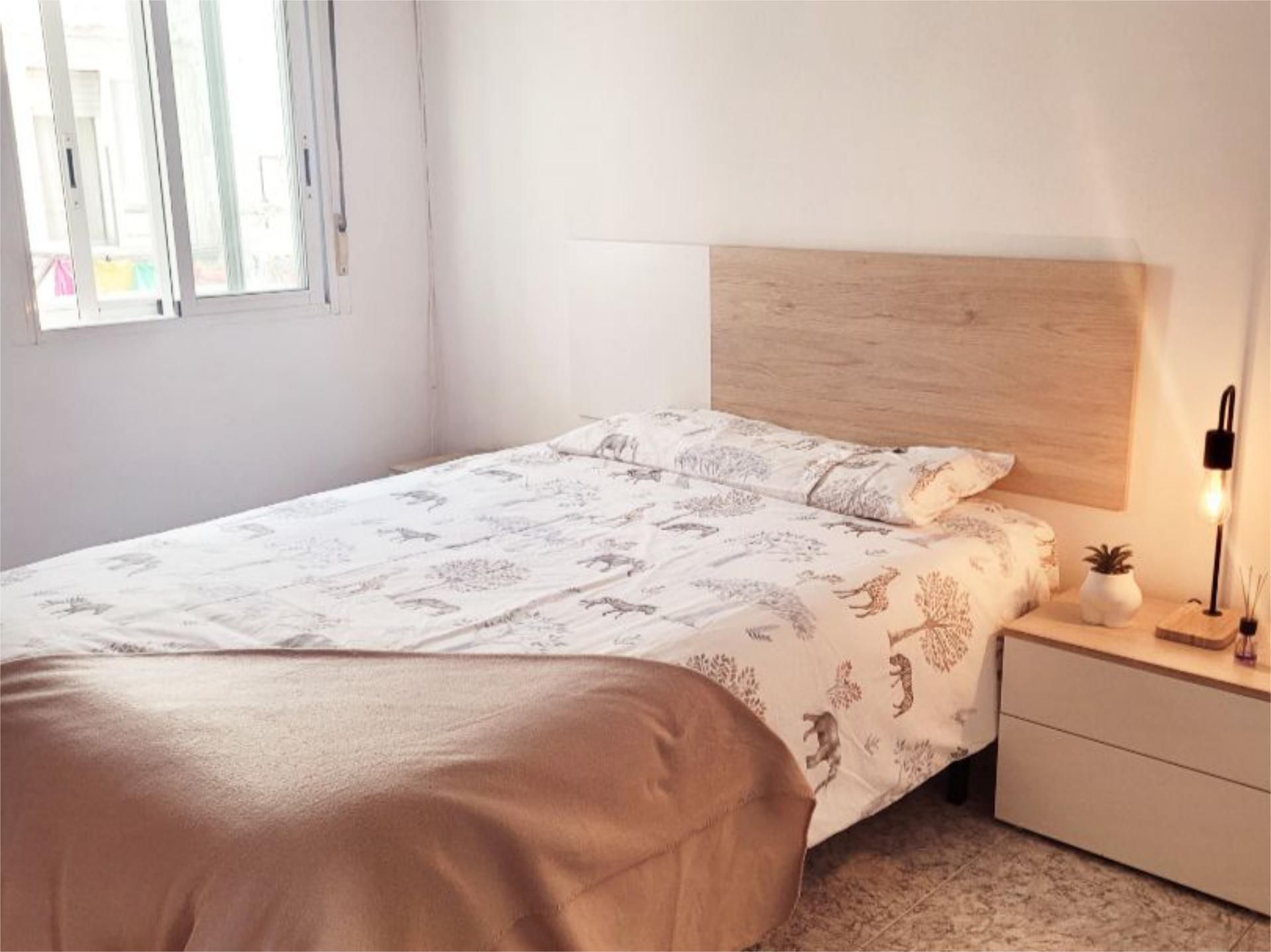 Bedroom of Flat to share in Parla  with Heating and Furnished