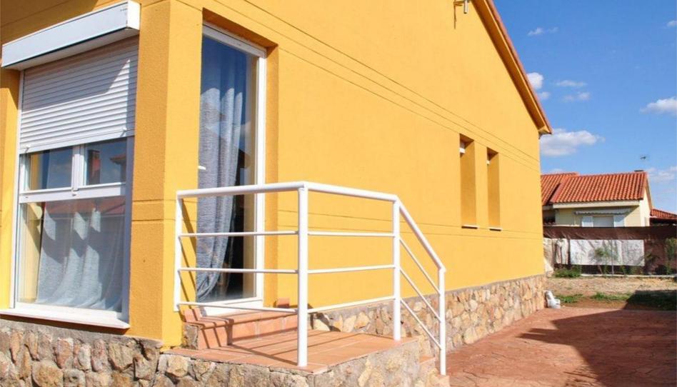 Photo 1 of Flat for sale in Calle de Los Pinares, 33, Loranca de Tajuña, Guadalajara