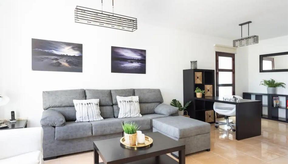 Foto 1 de Casa adosada de lloguer a Avenida Mar Adriático, 11, El Médano, Santa Cruz de Tenerife