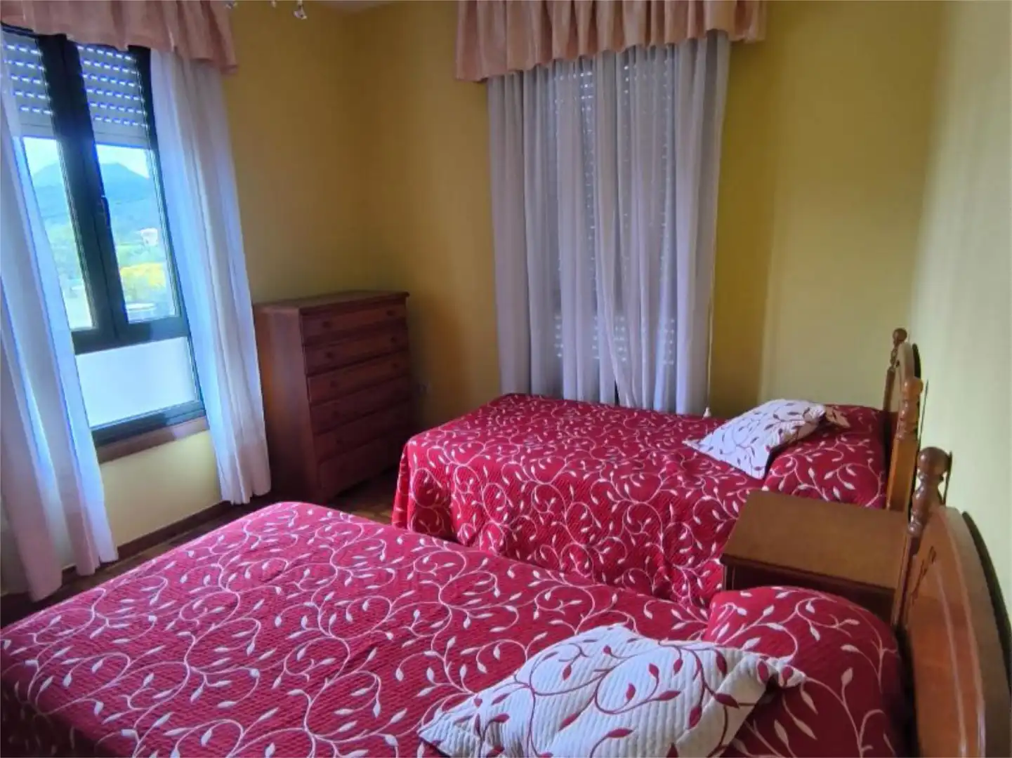 Casa o xalet en venda a Gándara, 41, Gondomar Dormitori de Casa o xalet en venda en Gondomar amb Traster, Moblat i Balcó