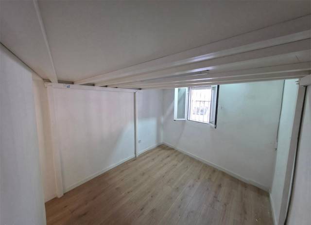 Piso en Venta en Calle Río San Pedro, 2 en Portazgo