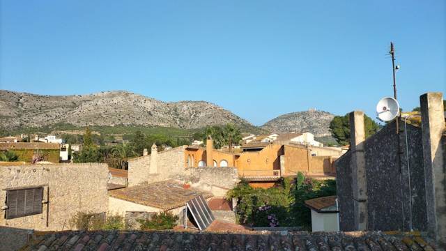 Casa adosada en Alquiler en Carrer Santa Caterina, 1 en Ullà