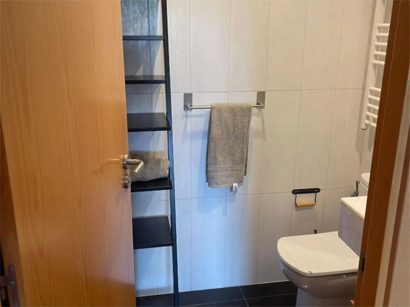 Apartamento en venta en Calle Luis Sauquillo, 95, El Arroyo - La Fuente Baño de Apartamento en venta en Fuenlabrada