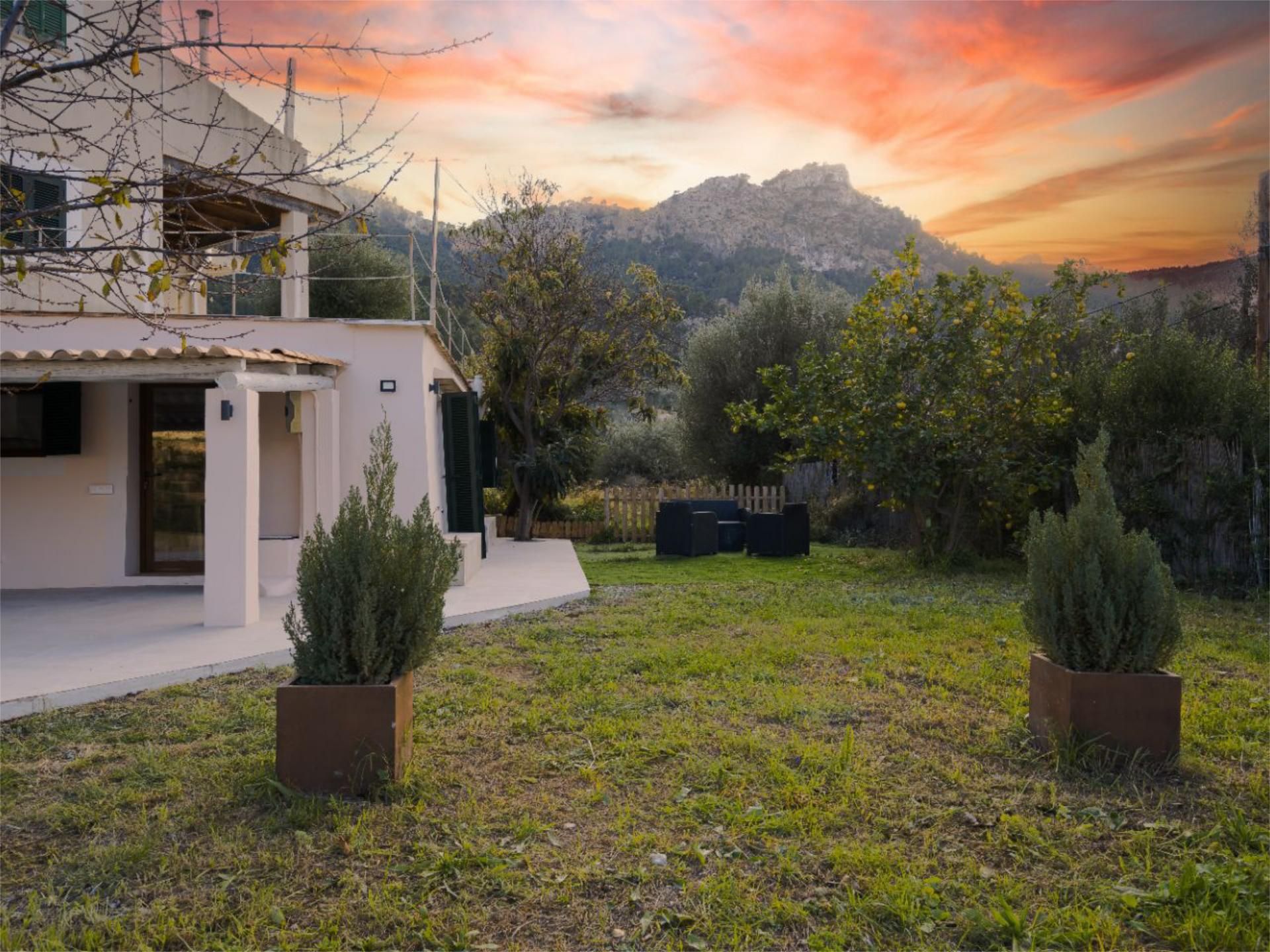 Jardí de Apartament de lloguer en Estellencs amb Aire condicionat, Calefacció i Jardí privat
