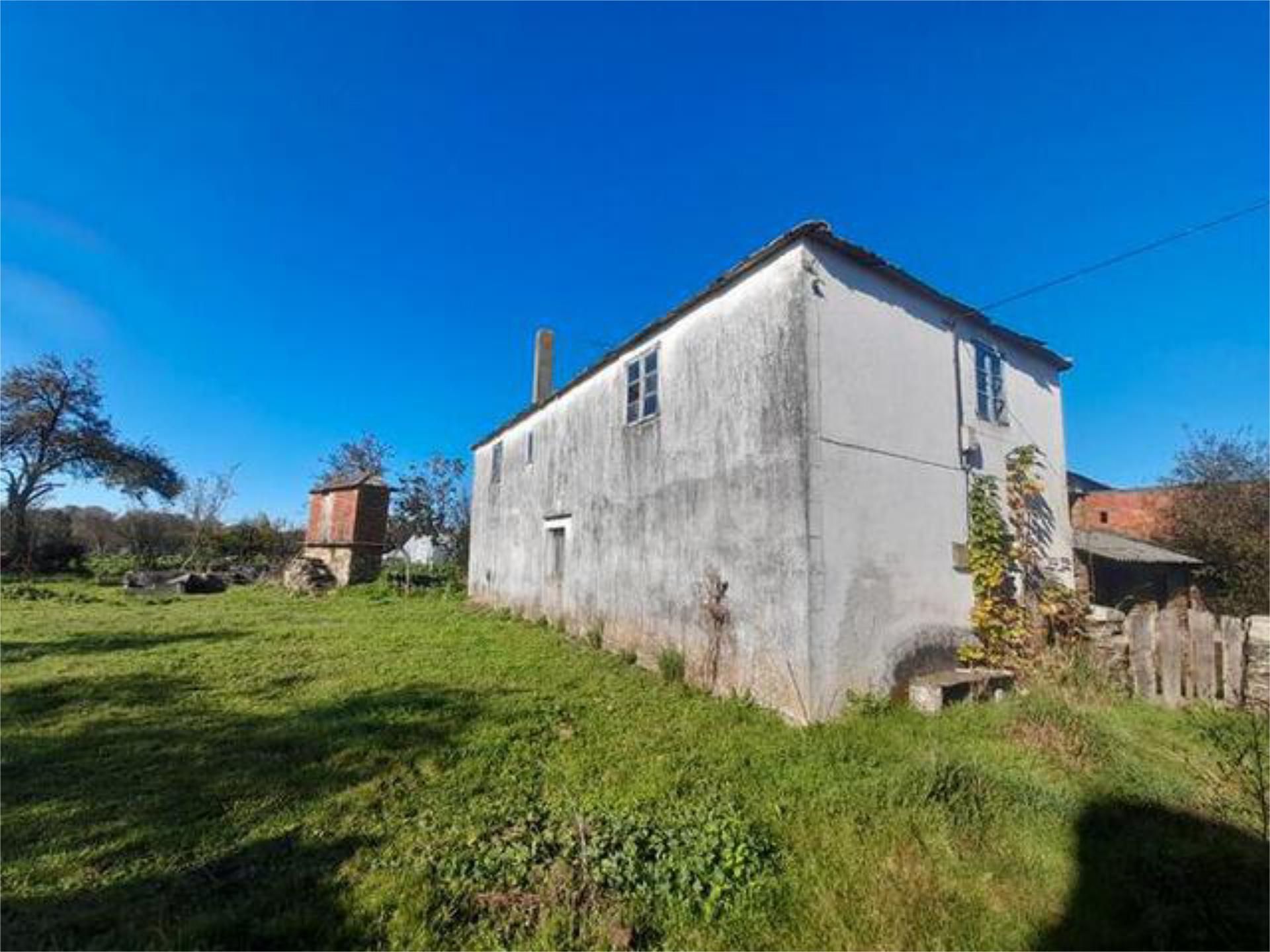 Casa o xalet en venda en Castro de Rei amb Jardí privat