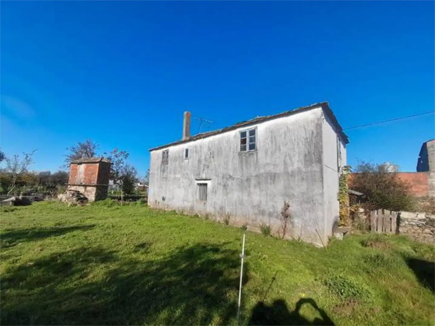 Casa o xalet en venda a Castro de Rei Vista exterior de Casa o xalet en venda en Castro de Rei amb Jardí privat