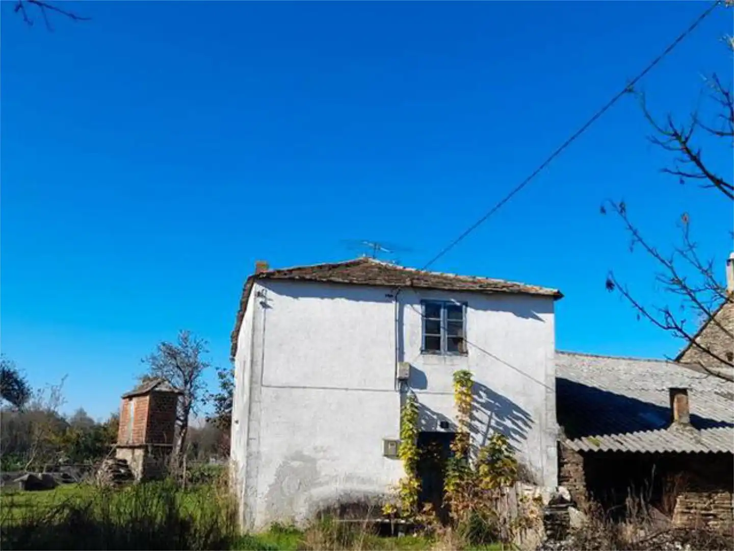 Casa o xalet en venda a Castro de Rei Vista exterior de Casa o xalet en venda en Castro de Rei amb Jardí privat