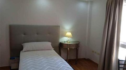 Flat to rent in Gracia, Santa Cruz de Tenerife - image 5 Photo 5 of Flat to rent in Gracia, Santa Cruz de Tenerife