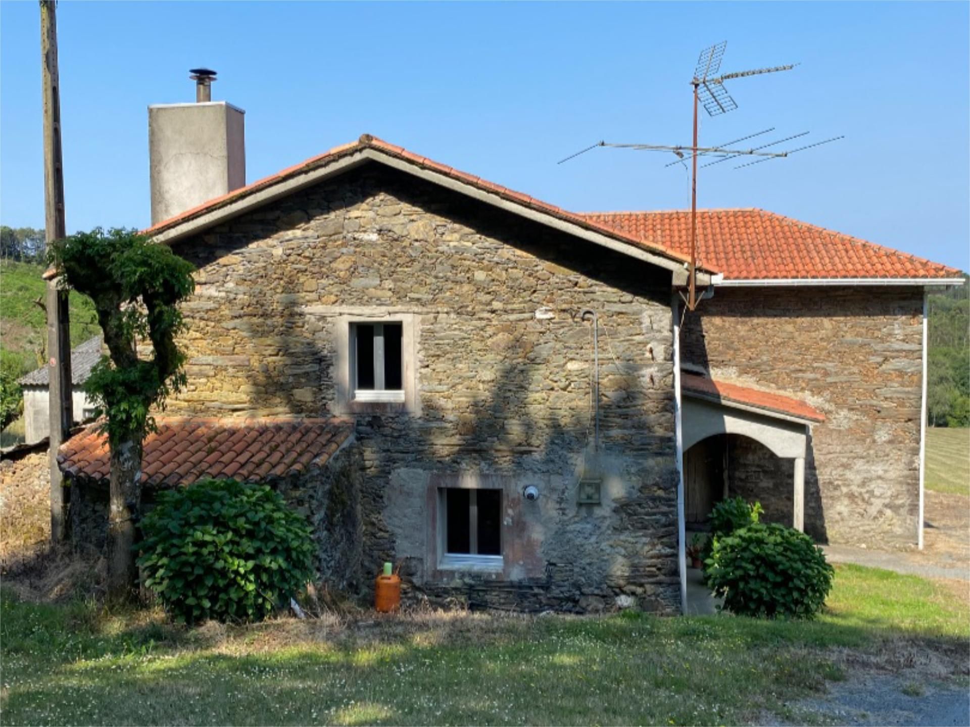 Vista exterior de Finca rústica en venta en Mesía con Amueblado
