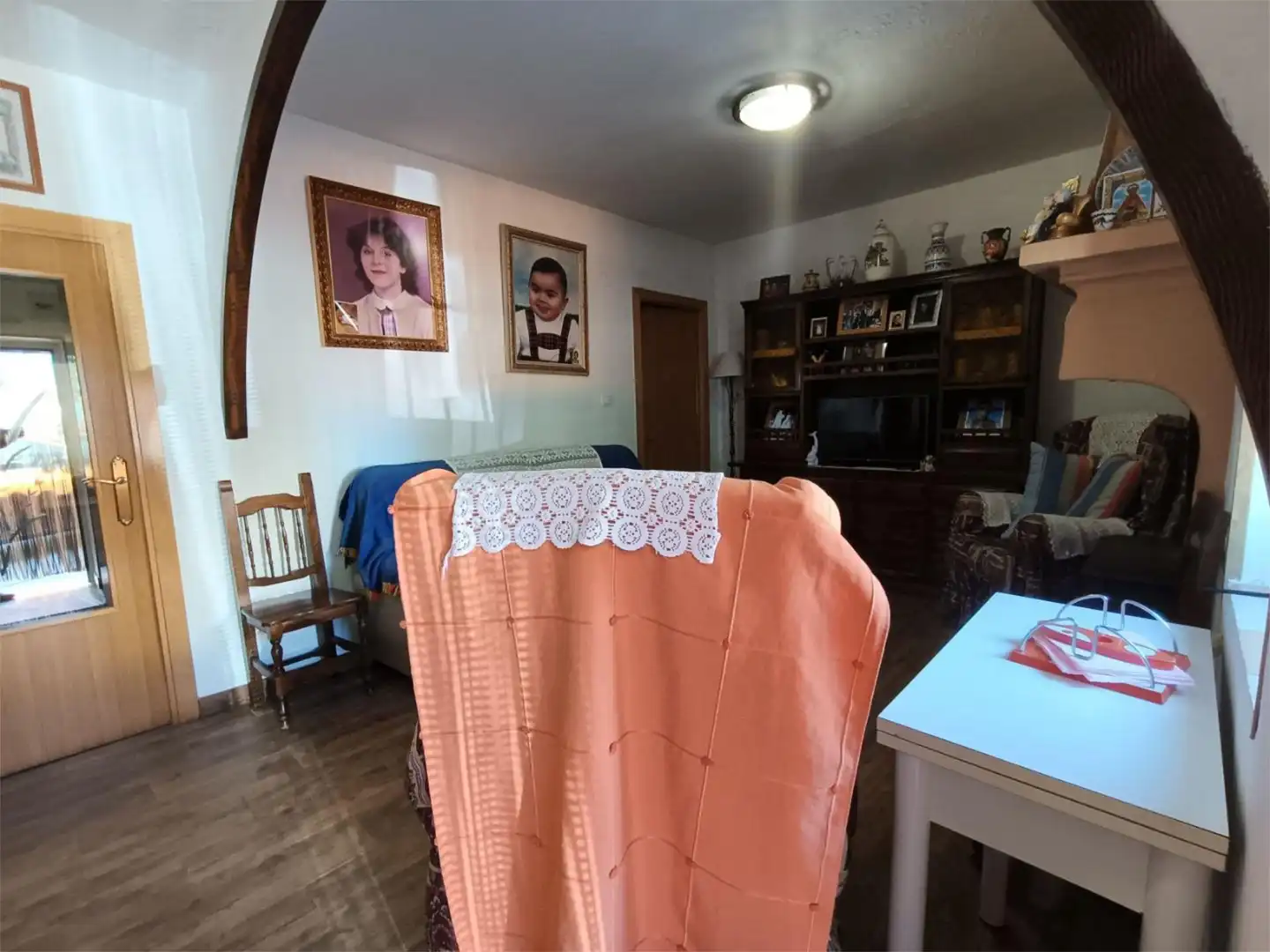 Sala d'estar de Casa adosada en venda en Las Herencias