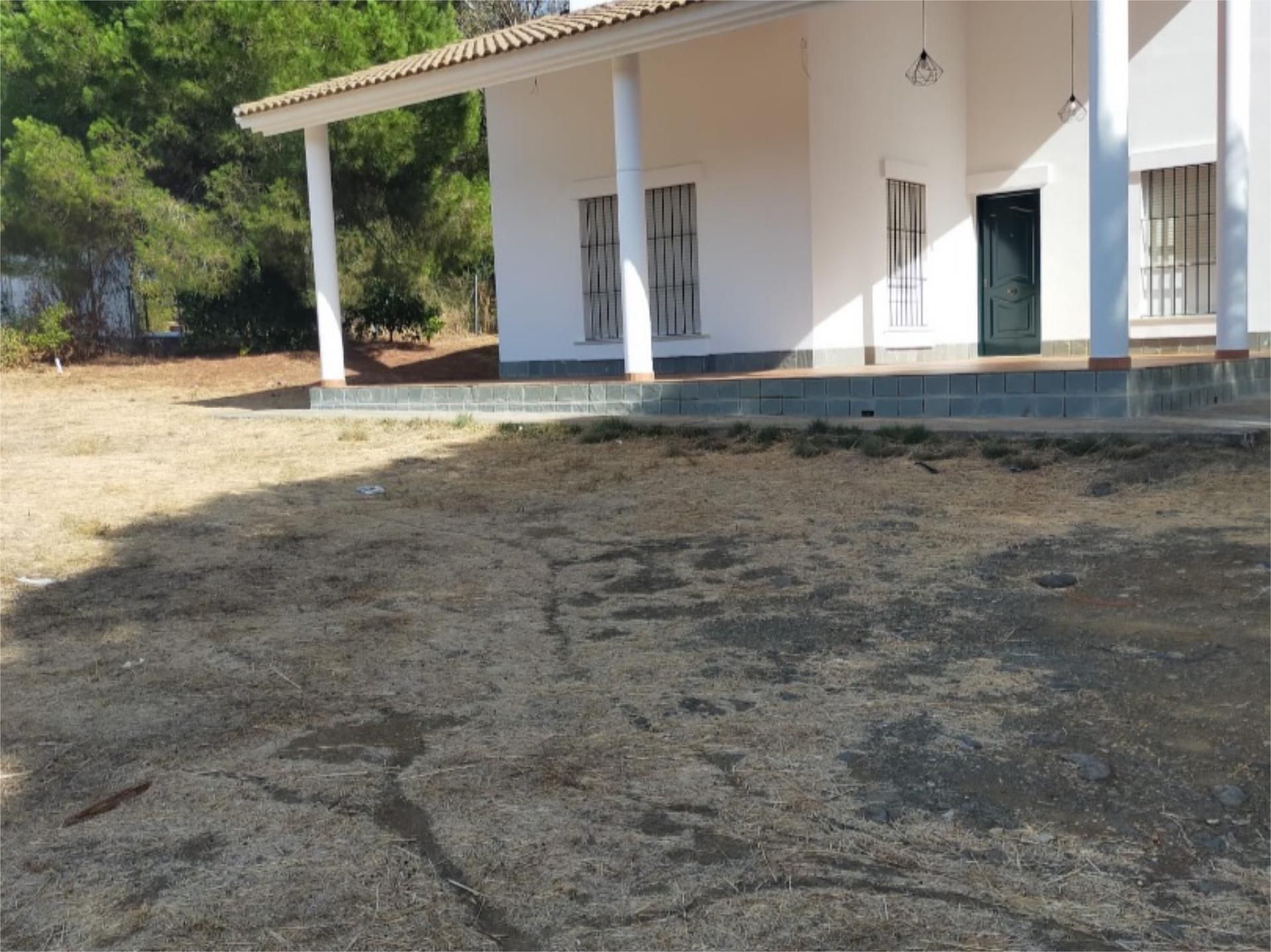 Casa o xalet de lloguer a Camino de la Encina, 16, Valverde del Camino Casa o xalet de lloguer en Valverde del Camino amb Jardí privat, Terrassa i Moblat