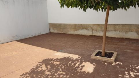 Foto 3 de Casa adosada en venda a Avenida de Ubeda, 20, Arjonilla, Jaén